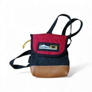 2/$30 Mountainsmith Crossbody Bag‎